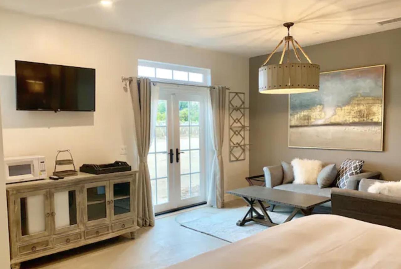 Domaine Chardonnay Bed & Breakfast Темекула Екстериор снимка